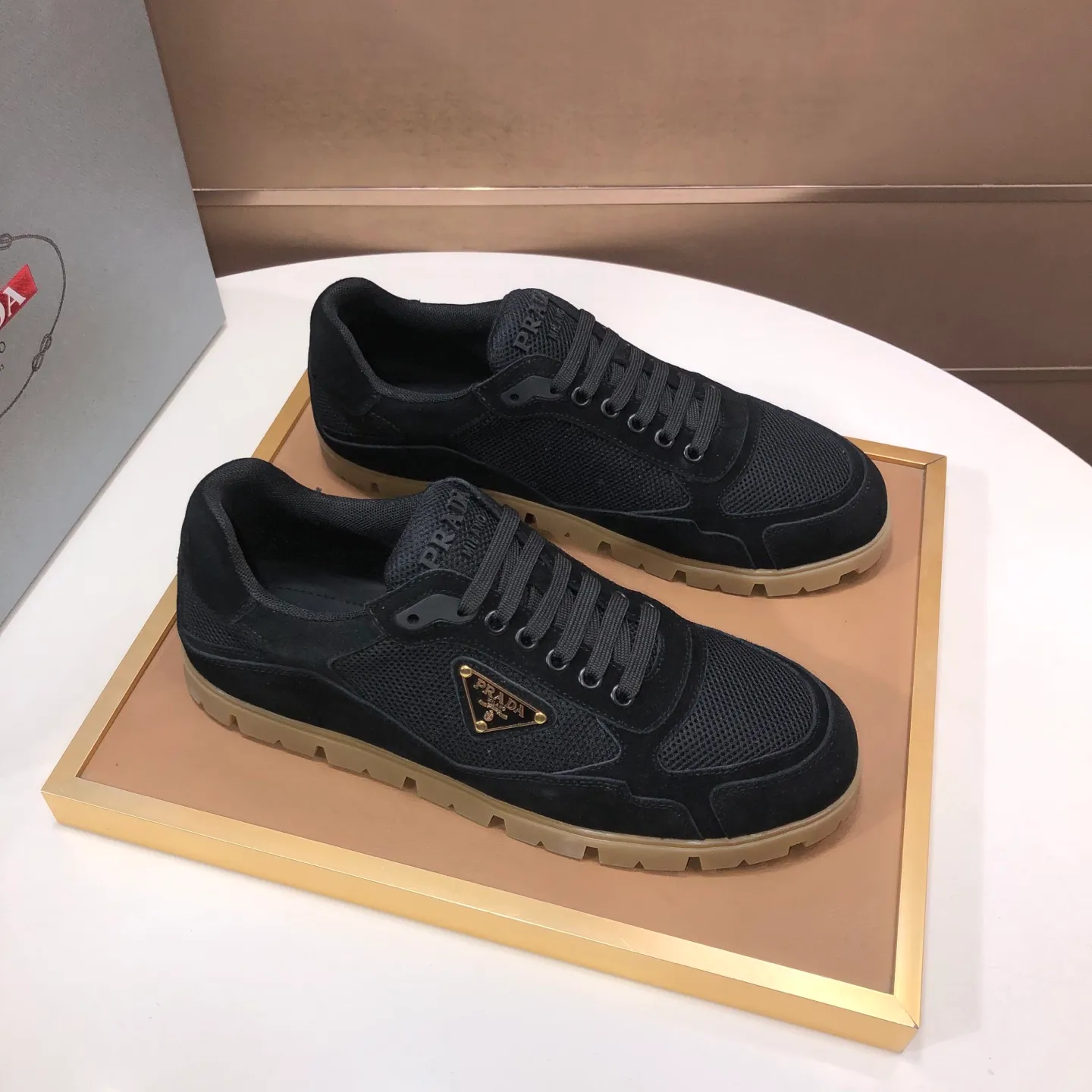 Men's shoes 💰540💰[PRADA] Top original, new season, high-quality original cow products, top imported calfskin with original imported glue, imported cowhide inside with original cowhide feet, original outsole! Quality guaranteed! Code 38-45 (45 customized)